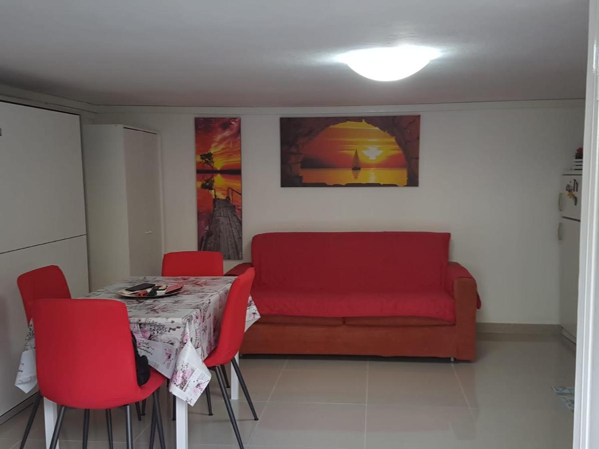 Apartmán Sole...Mare...E...Spiaggie Bianche! Vada Exteriér fotografie